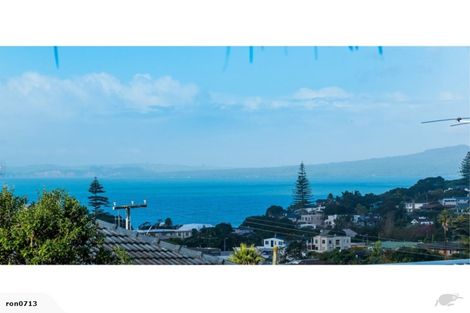 Photo of property in 1/27 Hythe Terrace, Mairangi Bay, Auckland, 0630