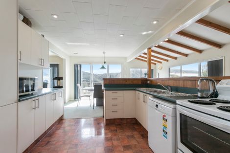 Photo of property in 26 Kingsley Street, Stokes Valley, Lower Hutt, 5019