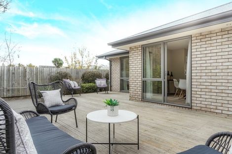 Photo of property in 379a Yaldhurst Road, Russley, Christchurch, 8042