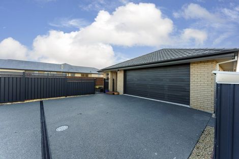 Photo of property in 24 Sequoia Way, Rangiora, 7400