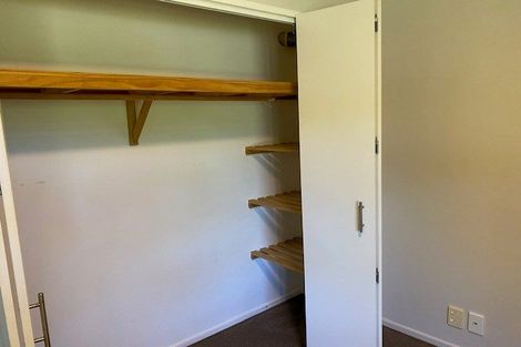 Photo of property in 2/49 Maungaraki Road, Korokoro, Lower Hutt, 5012