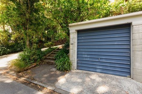 Photo of property in 8a Francis Bell Grove, Lowry Bay, Lower Hutt, 5013