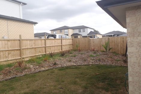 Photo of property in 109 Tapu Road, Huapai, Kumeu, 0810