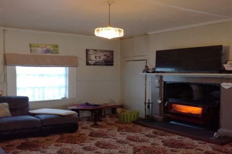 Photo of property in 24 Railway Road, Tuatapere, 9620