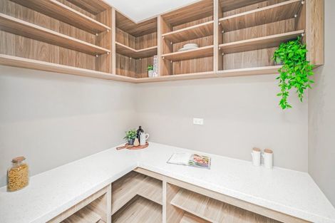 Photo of property in 17 Exeter Lane, Rolleston, 7614