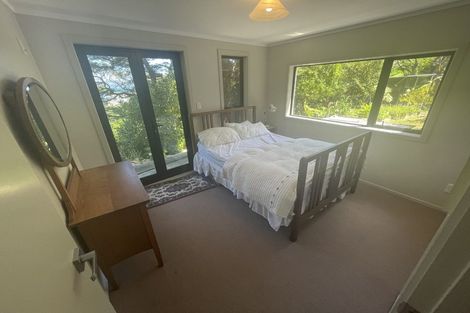 Photo of property in 42 Howard Road, Point Howard, Lower Hutt, 5013