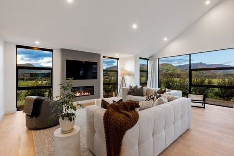 Photo of property in Kawarau Heights, 29 Kawarau Heights Boulevard, Lake Hayes, Queenstown, 9304