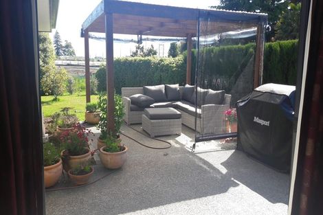 Photo of property in 8 Ngawhatu Road, Stoke, Nelson, 7011