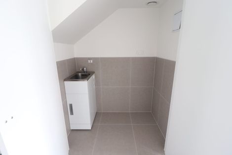 Photo of property in 20 Wai Place, Westgate, Auckland, 0614