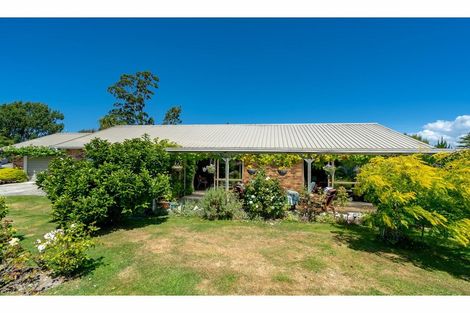 Photo of property in 13 Kennard Crescent, Karitane, Waikouaiti, 9471