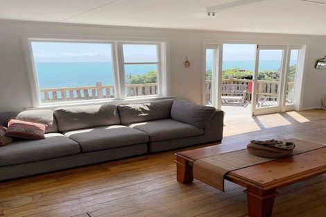 Photo of property in 1608 Cape Palliser Road, Cape Palliser, Pirinoa, 5772