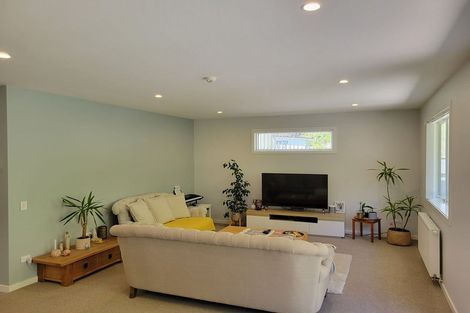 Photo of property in 47 Banks Boulevard, Whitby, Porirua, 5024