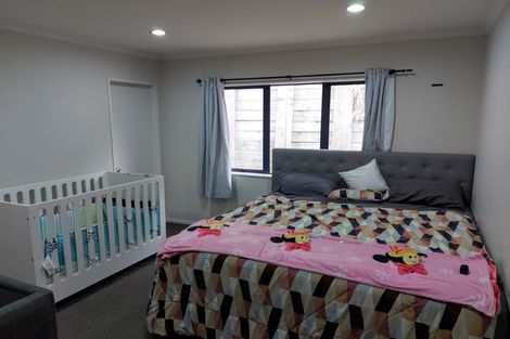 Photo of property in 20 Aragon Grove, Kingsley Heights, Upper Hutt, 5018