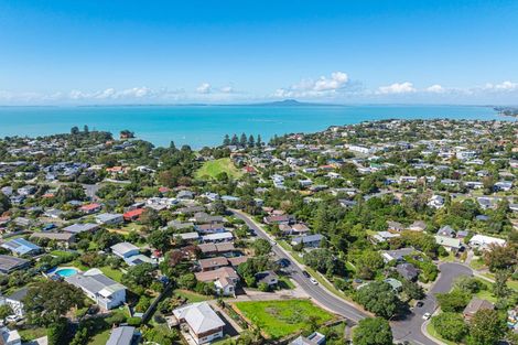 Photo of property in 23 Glamorgan Drive, Torbay, Auckland, 0630