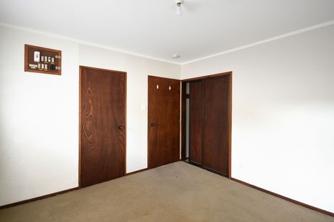 Photo of property in 124 Main Road South, Green Island, Dunedin, 9018