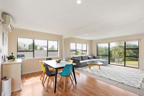 Photo of property in 19 Palmyra Way, Half Moon Bay, Auckland, 2012
