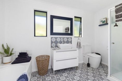 Photo of property in 26 Ranch Place, Pukekohe, 2120
