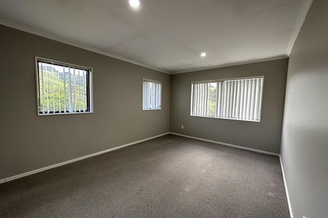 Photo of property in 89 Kirton Drive, Riverstone Terraces, Upper Hutt, 5018