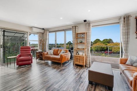 Photo of property in 6 Rakino Avenue, Manly, Whangaparaoa, 0930