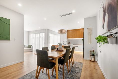 Photo of property in 4 Green Bamboo Road, Hobsonville, Auckland, 0616