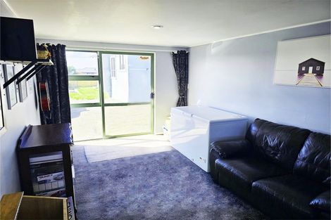 Photo of property in 86 Seabury Avenue, Foxton Beach, Foxton, 4815