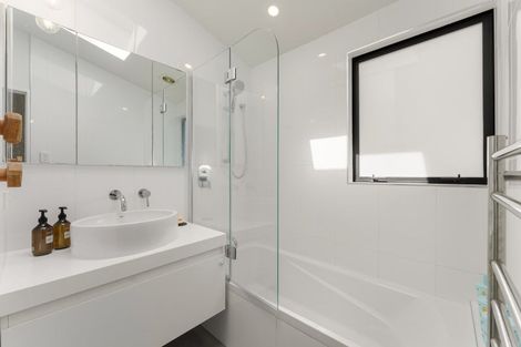 Photo of property in 53 Dickson Road, Papamoa Beach, Papamoa, 3118