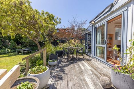 Photo of property in 11 Whanake Street, Titahi Bay, Porirua, 5022