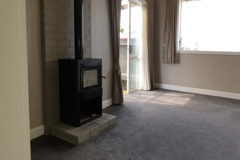 Photo of property in 2a Mace Street, Waitara, 4320