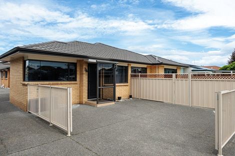 Photo of property in 142a Gloucester Street, Taradale, Napier, 4112