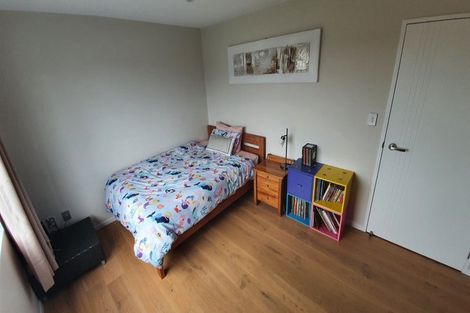 Photo of property in 10a Carbine Road, Mount Wellington, Auckland, 1060