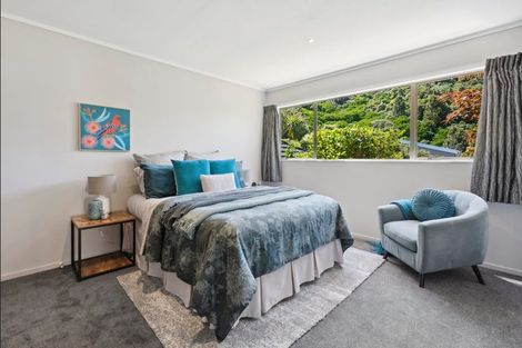 Photo of property in 70a Amapur Drive, Khandallah, Wellington, 6035