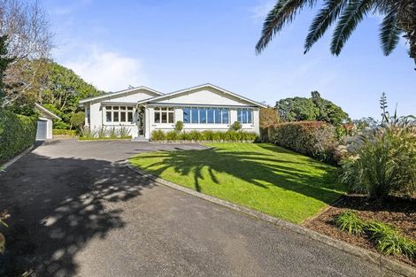 Photo of property in 83 Carrington Street, Lower Vogeltown, New Plymouth, 4310
