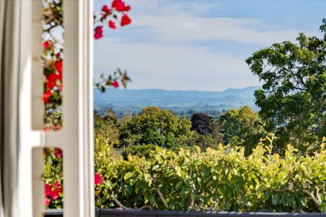 Photo of property in 22 Hunters Hill, Havelock North, 4130