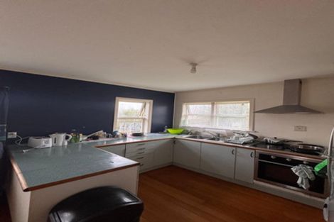 Photo of property in 1 Te Kanawa Crescent, Henderson, Auckland, 0610