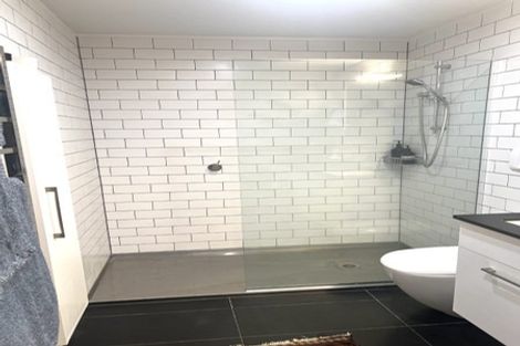 Photo of property in 95a Bassett Road, Remuera, Auckland, 1050