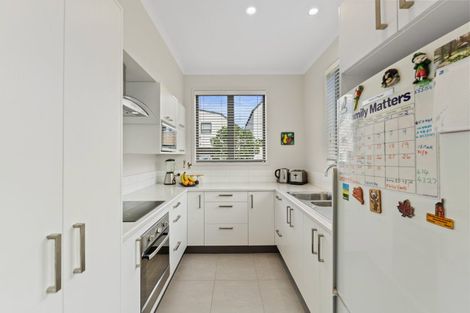 Photo of property in 7 Meteor Road, Hobsonville, Auckland, 0616