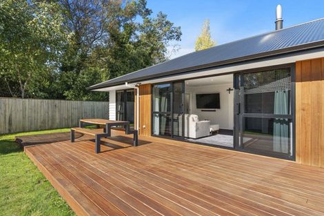 Photo of property in 7 Angus Place, Carterton, 5713