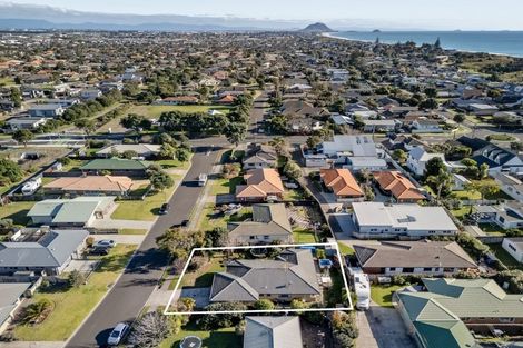 Photo of property in 7 Webb Place, Papamoa Beach, Papamoa, 3118