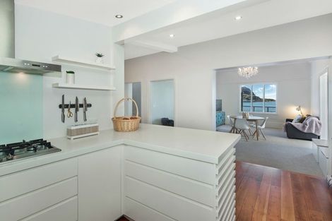 Photo of property in 72 Owhiro Bay Parade, Owhiro Bay, Wellington, 6023