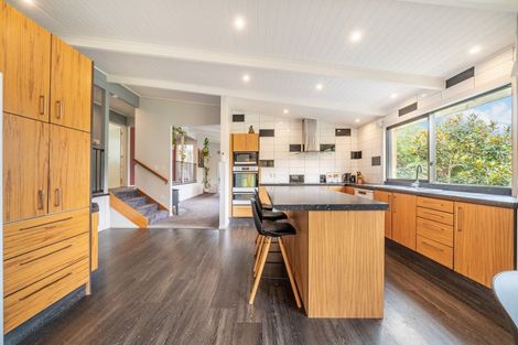 Photo of property in 17 Seymour Grove, Kingsley Heights, Upper Hutt, 5018