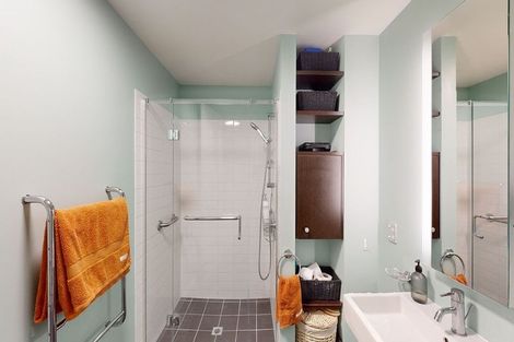 Photo of property in Montreaux Apartments, 1b/164 The Terrace, Wellington Central, Wellington, 6011