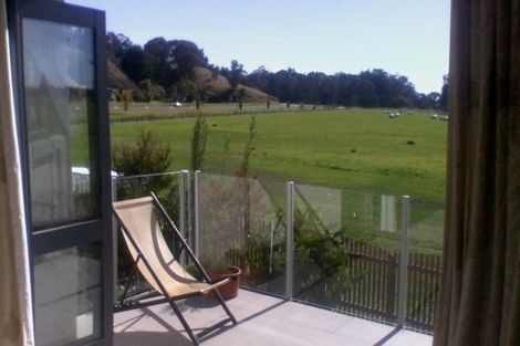 Photo of property in 82 Merlot Drive, Greenmeadows, Napier, 4112