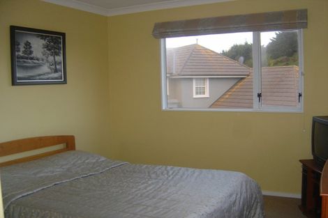 Photo of property in 9 The Topdeck, Whitby, Porirua, 5024