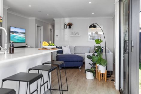 Photo of property in 122 Union Drive, Papamoa, 3118