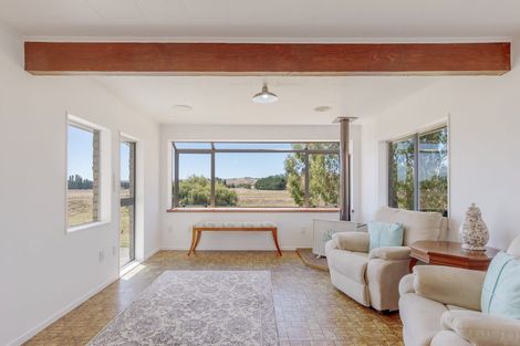 Photo of property in 85 Oruawharo Road, Takapau, Waipukurau, 4281