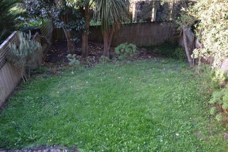 Photo of property in 6/6-8 Pannill Place, Oteha, Auckland, 0632