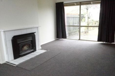 Photo of property in 6 Cook Street, Marfell, New Plymouth, 4310