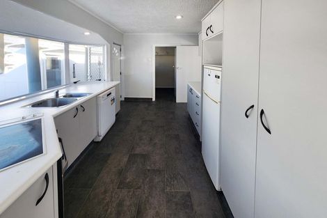 Photo of property in 147 Westminster Avenue, Tamatea, Napier, 4112