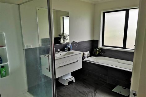 Photo of property in 1 Henry Lane, Patumahoe, Pukekohe, 2679