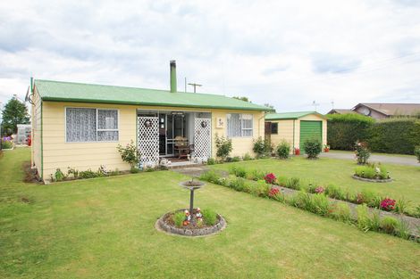 Photo of property in 4 Parker Street, Glenavy, Waimate, 7980
